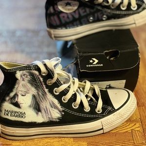 Jenni Rivera Converse